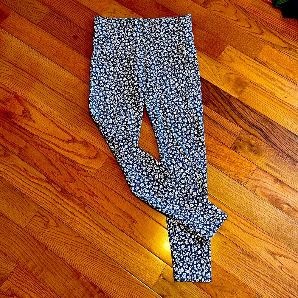 LOU & GREY PONTE POCKET LEGGINGS